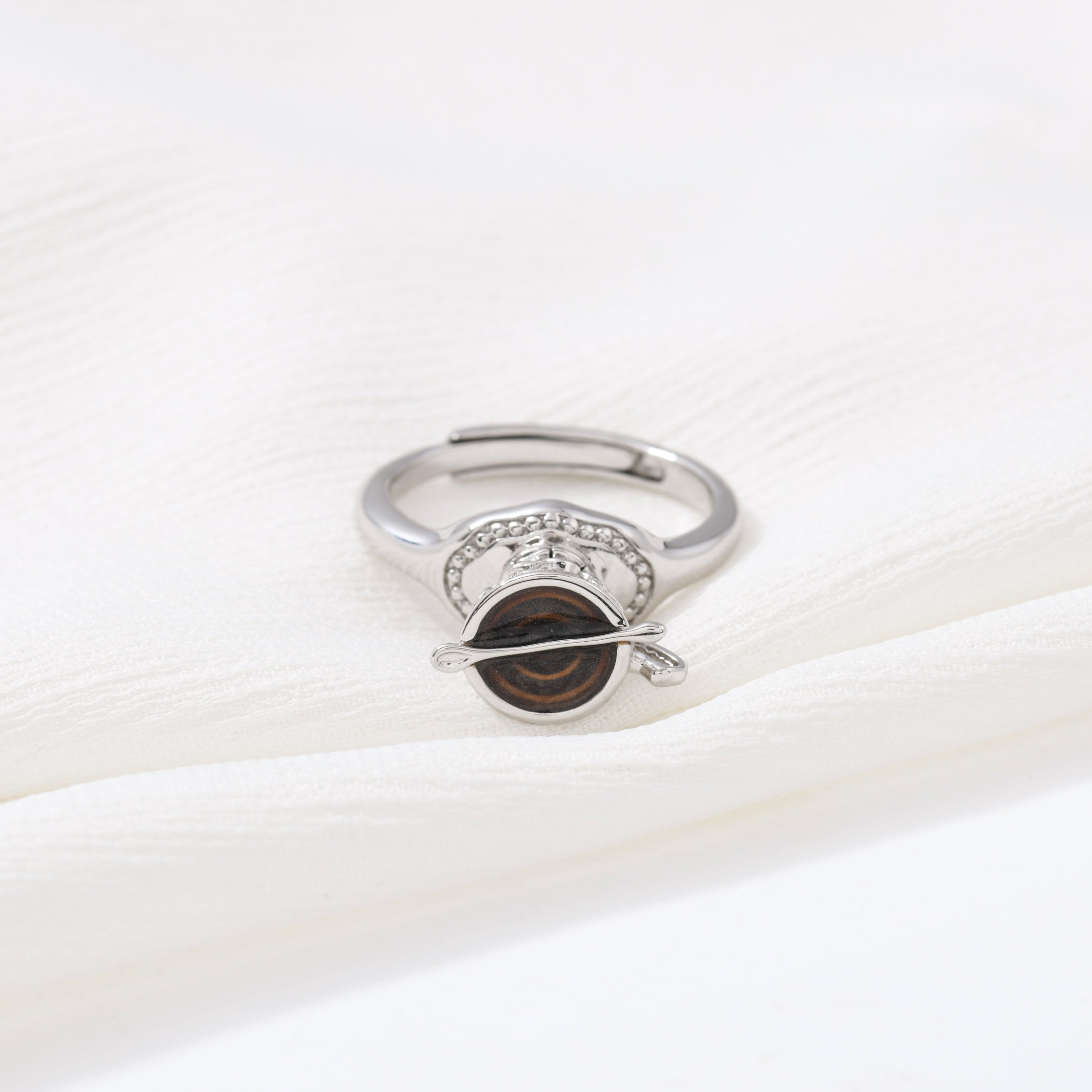 Spinning Tea Party Ring