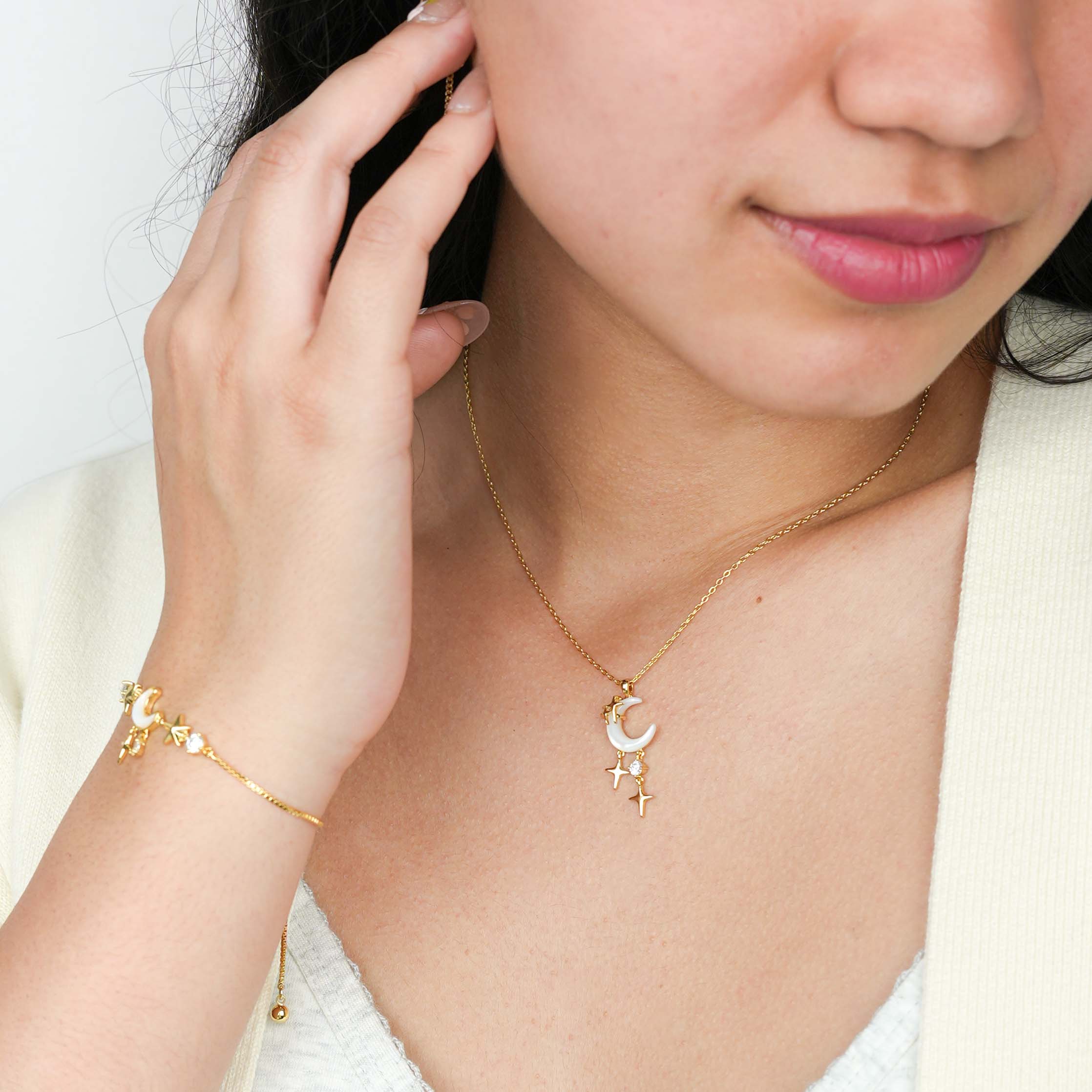 Sparkling Moonlight Necklace