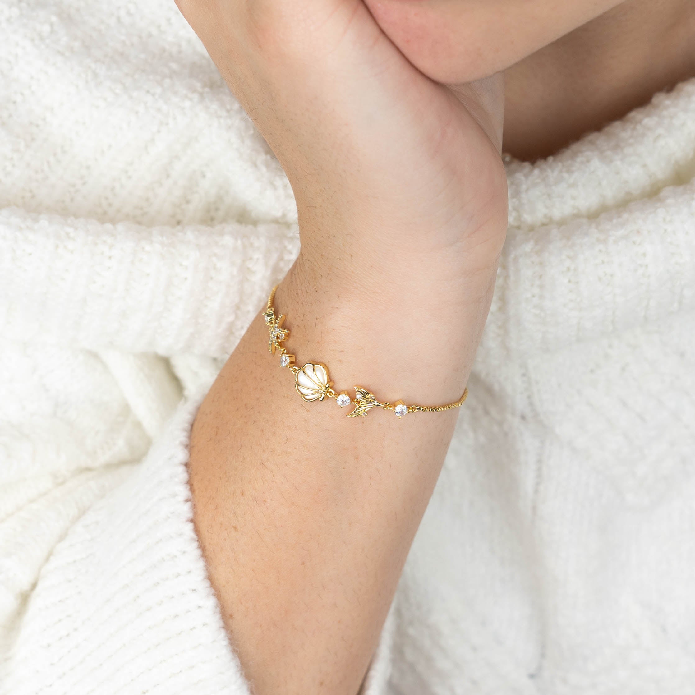 Golden Seashell Bracelet