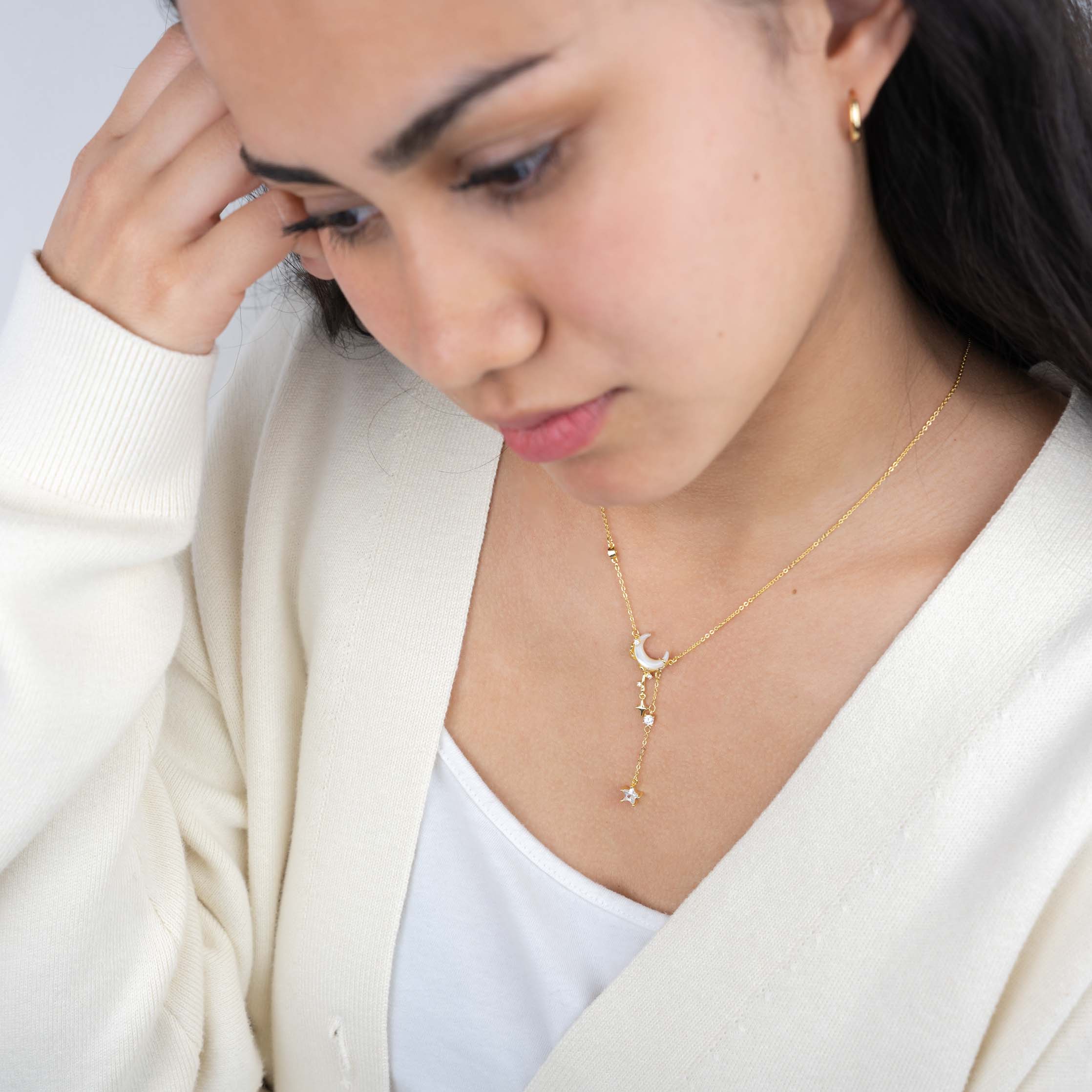 Dangling Moonlight Necklace