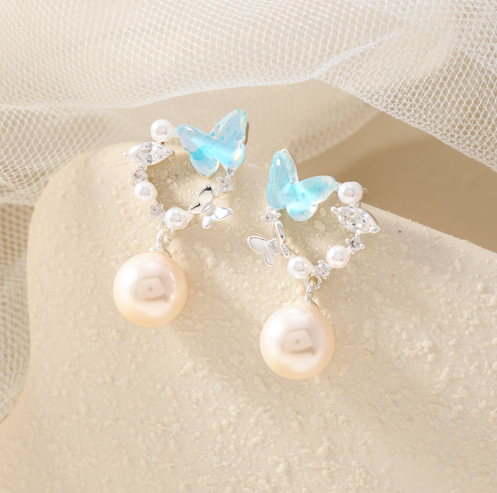 Pearl Butterfly Wreaths