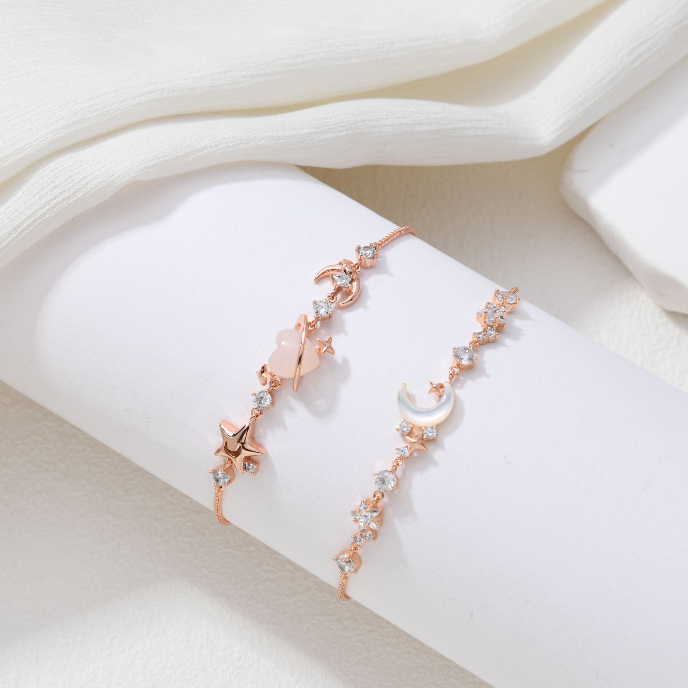Luna Hearts Bracelet