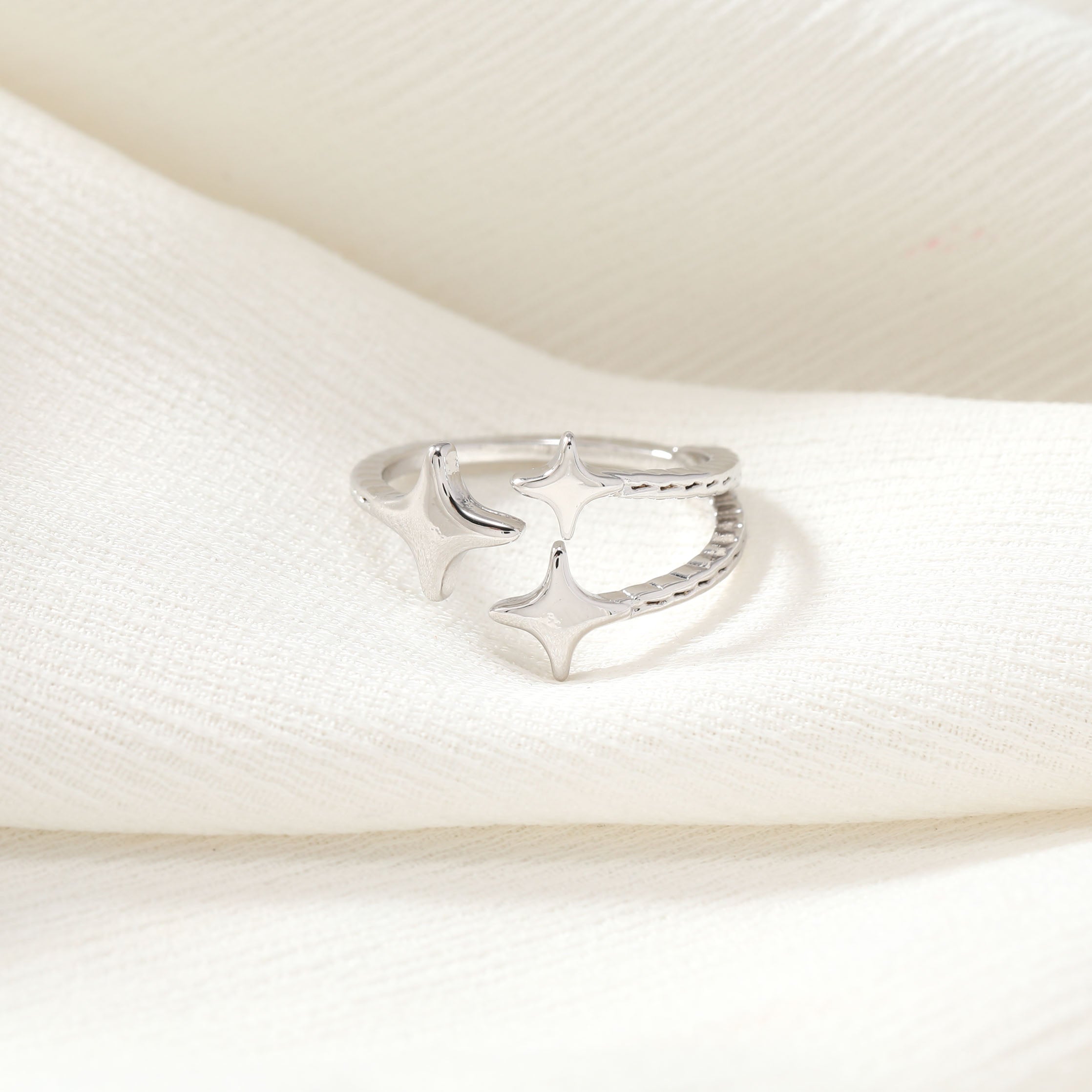 Star Trio Ring