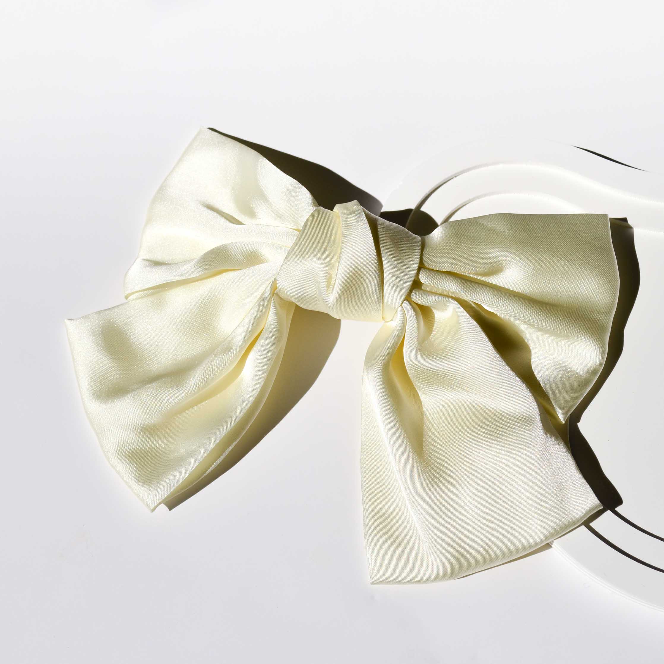 Cute and Short Hair Bow