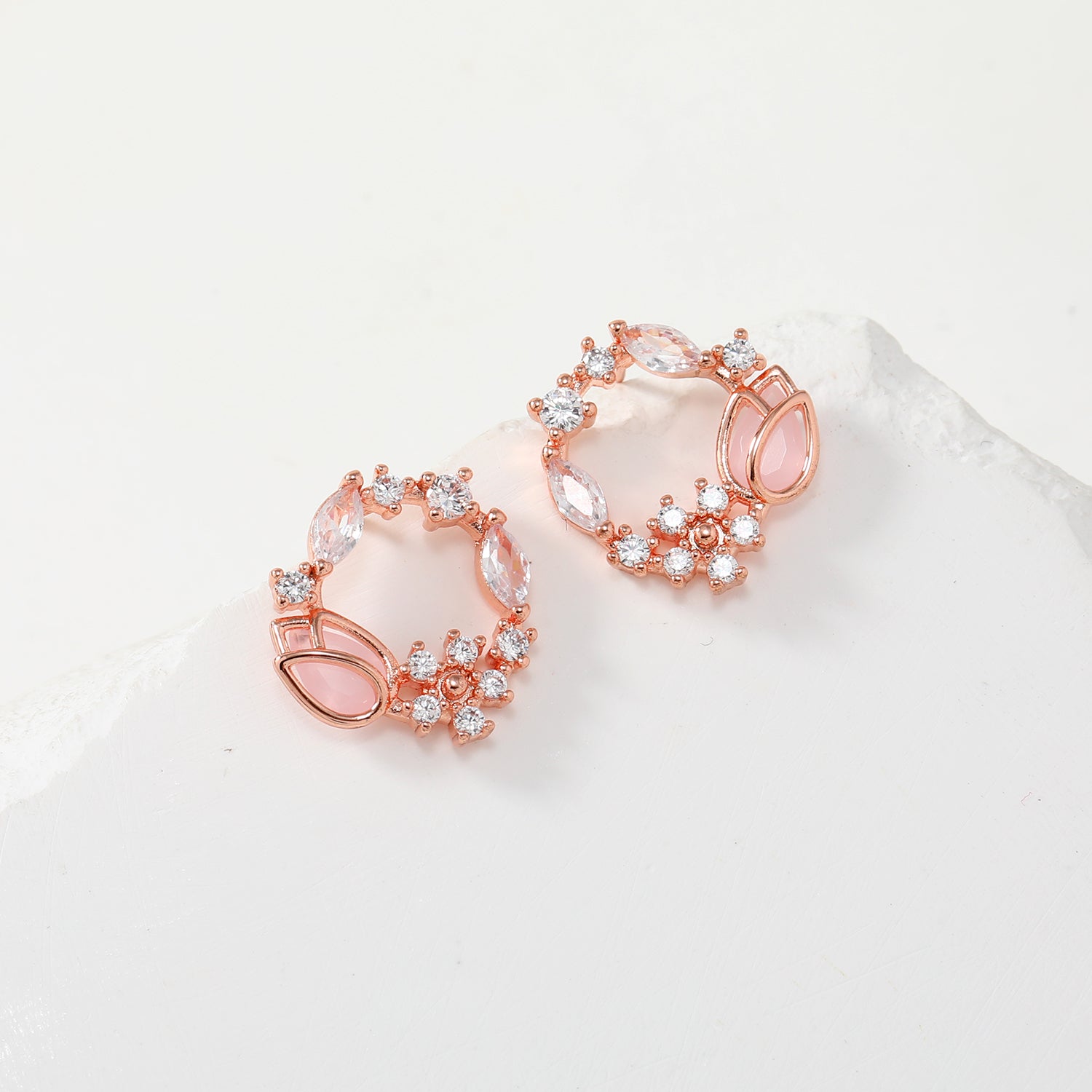 Springtime Tulip Bracelet