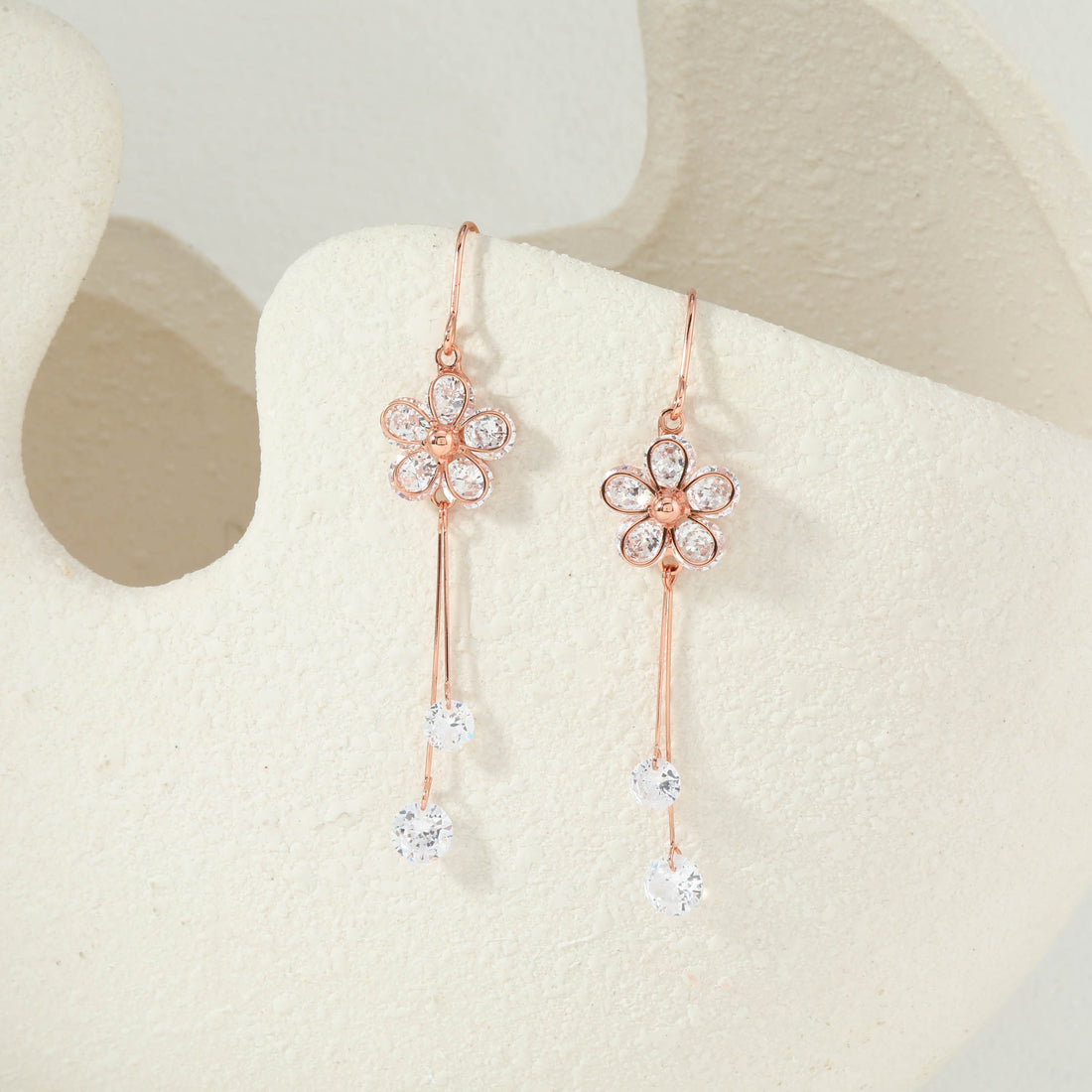 Rose Gold Dangling Daises