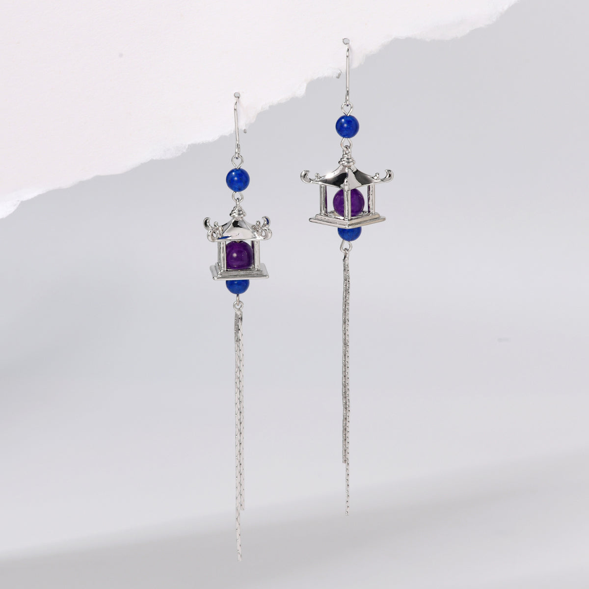 Palace Noble Earrings