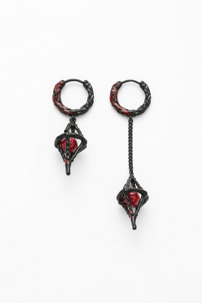 Black dungeon lantern earrings – detail view