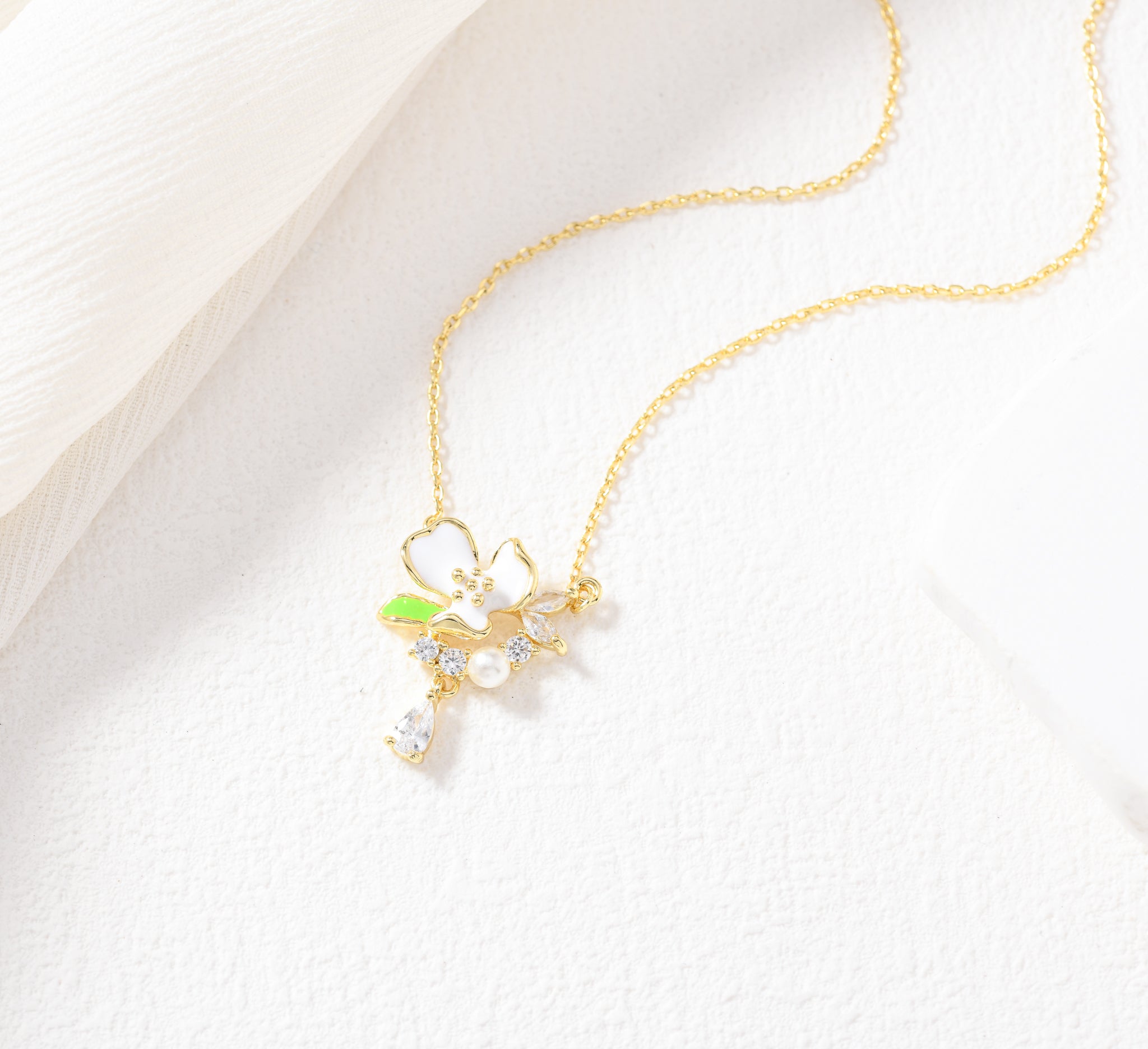 Golden Bloom Necklace