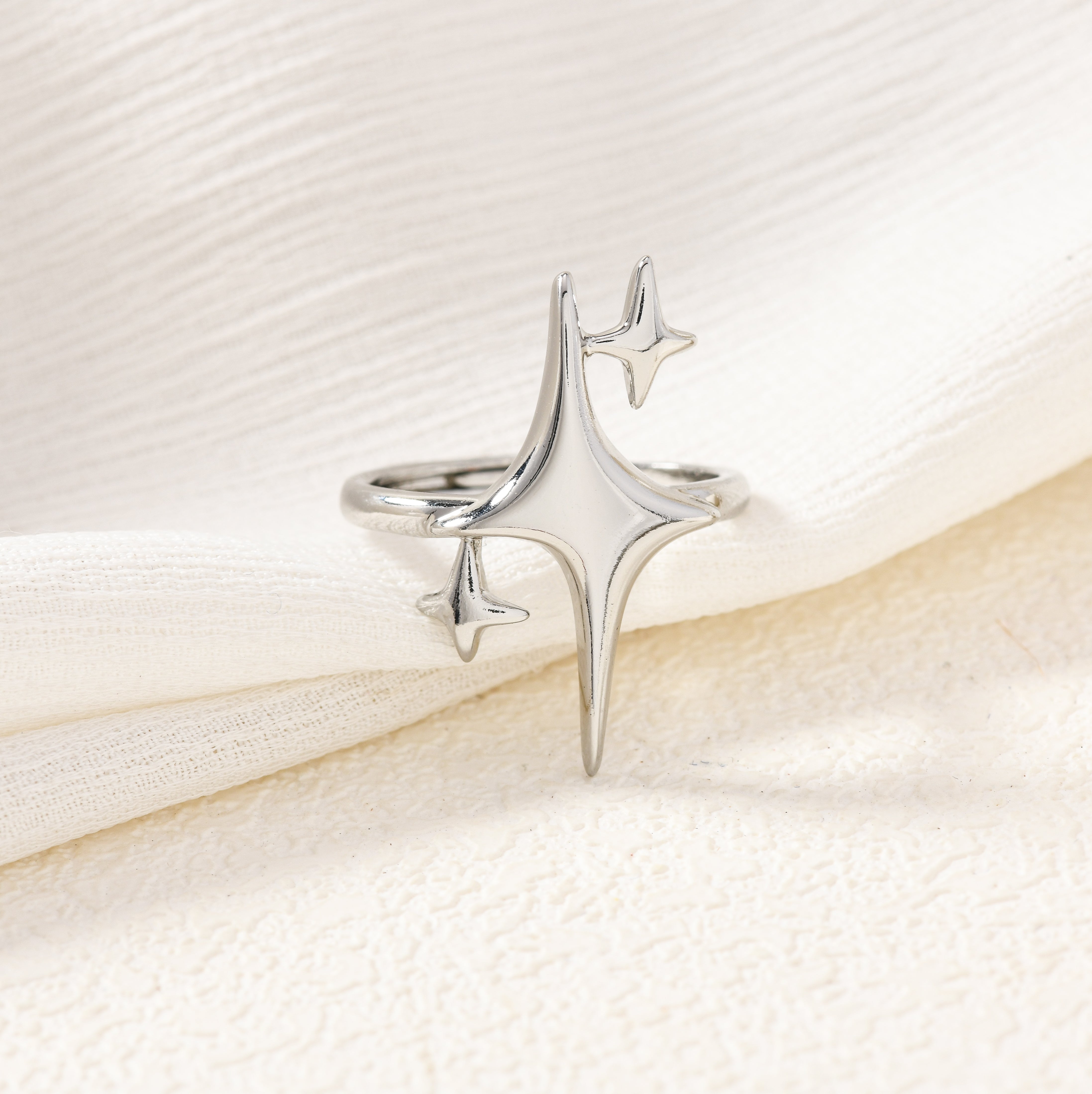 Neverland Ring