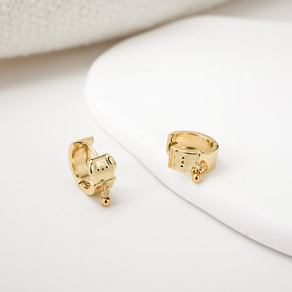 Silly Cat and Dog Hoops