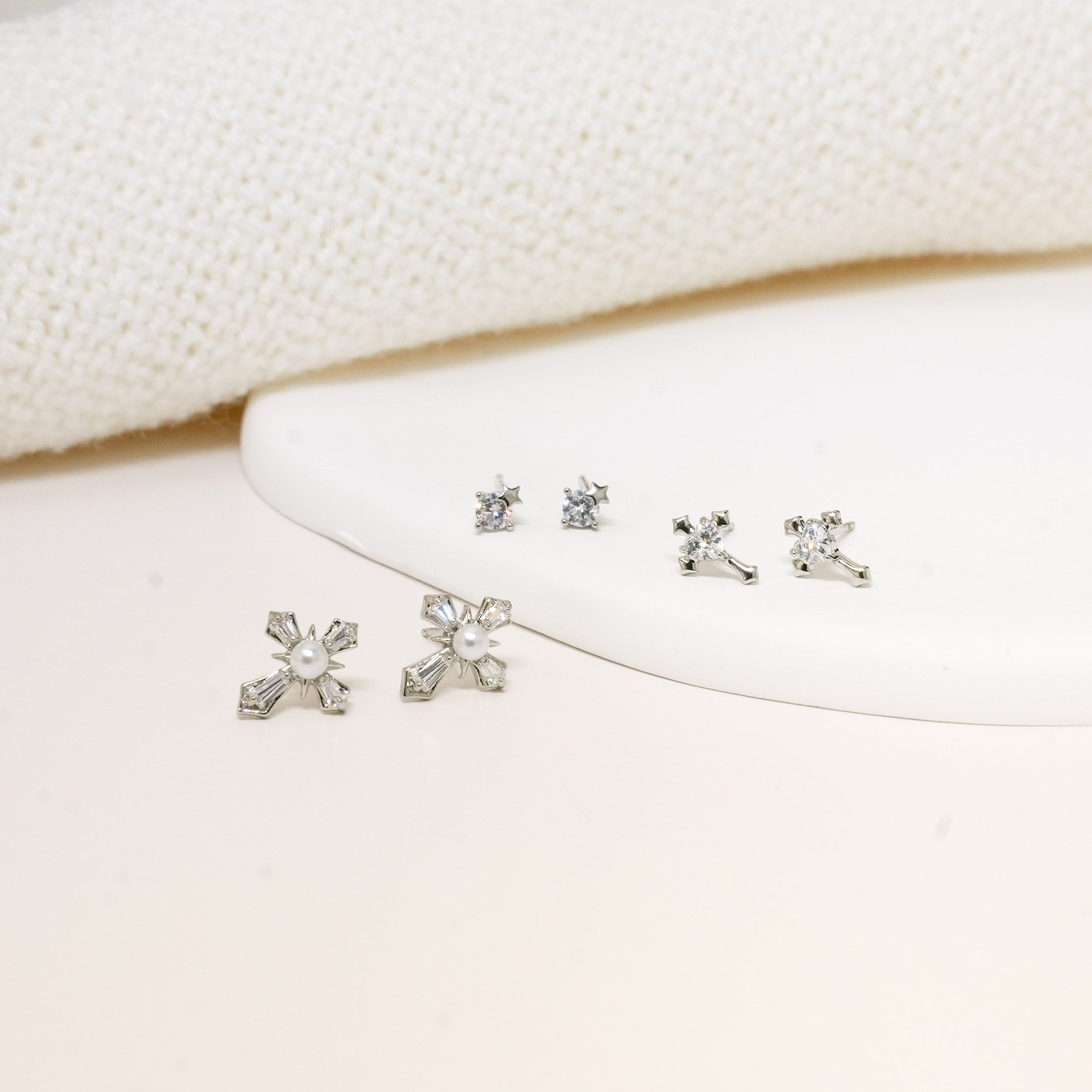 Corvina Cross Stud Pack