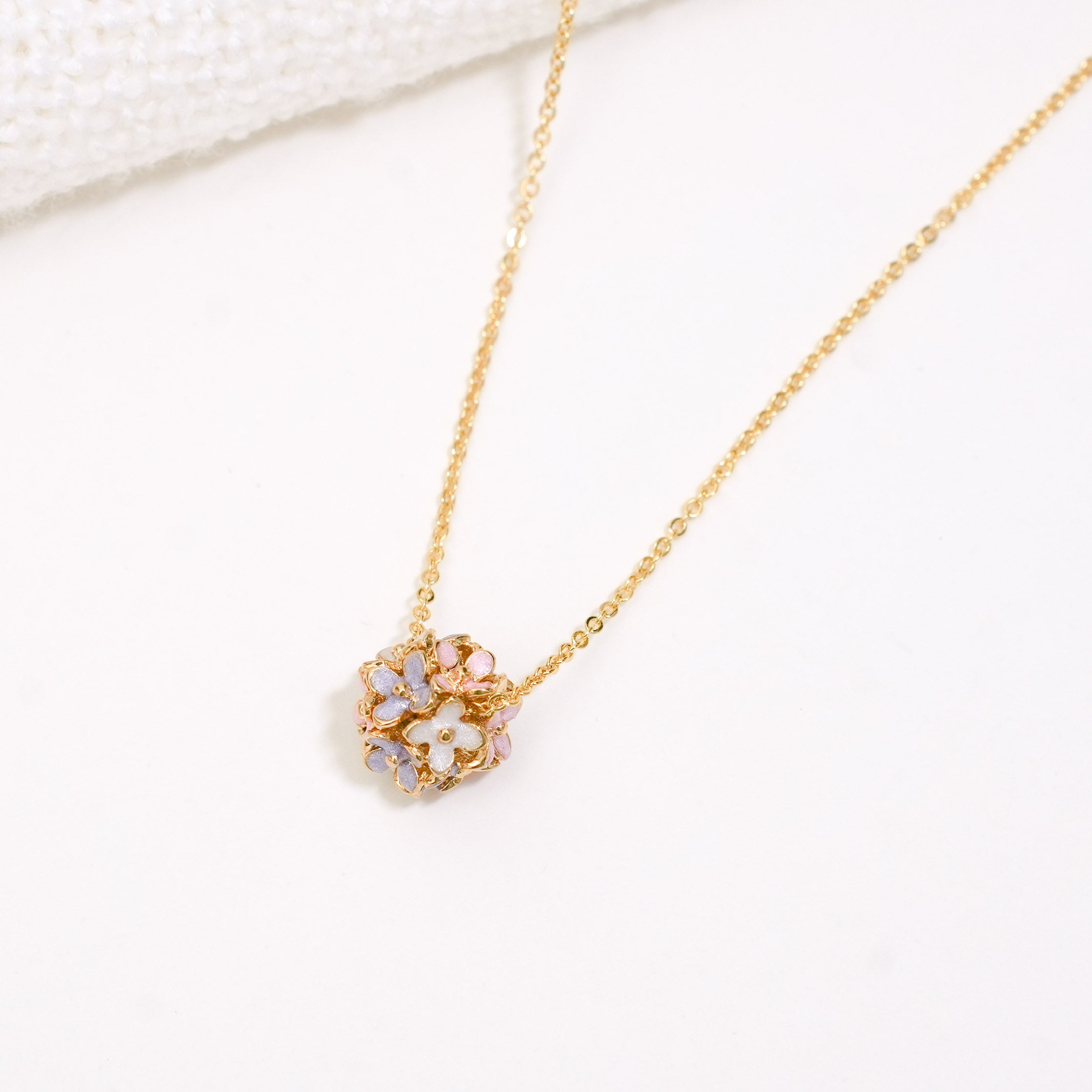 Bountiful Bouquet Necklace