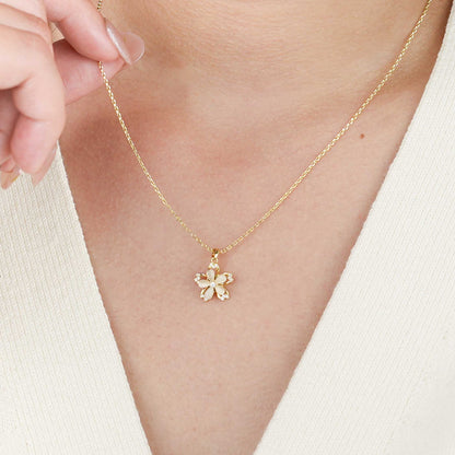 Spinning Golden Flower Necklace