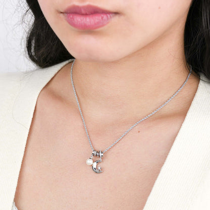 Luna Pearl Necklace