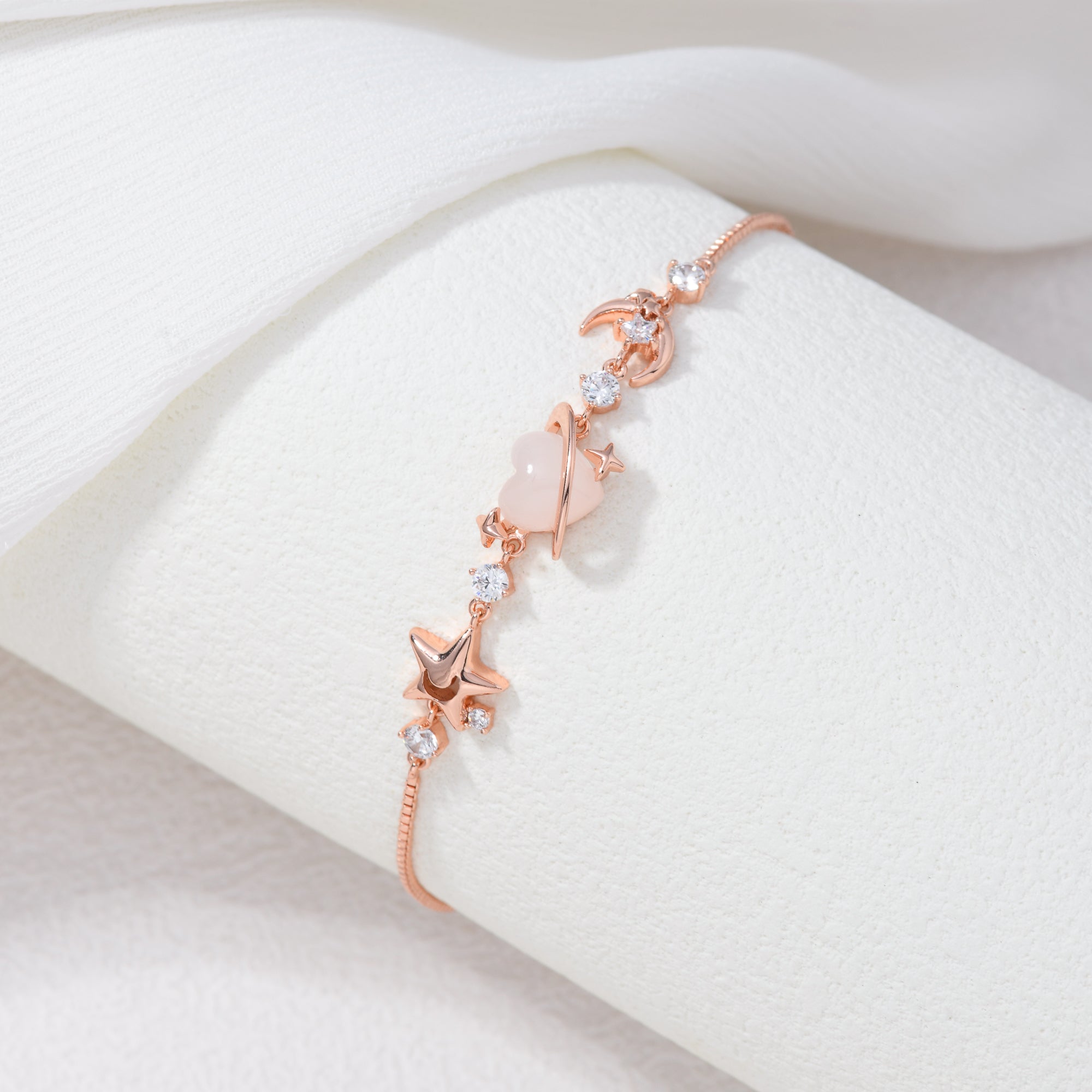 Luna Hearts Bracelet