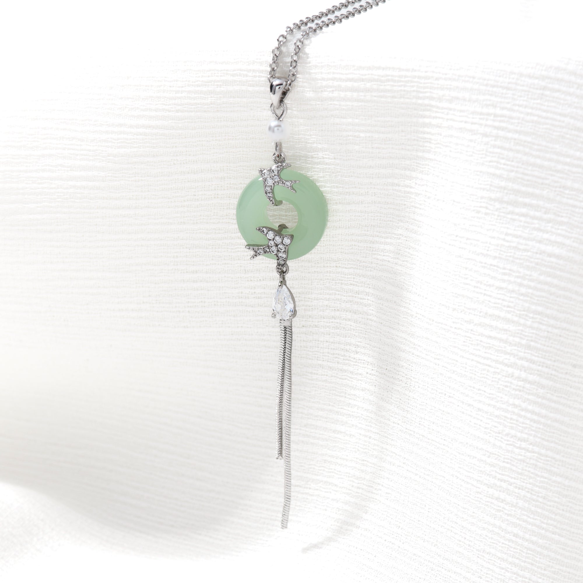 Silver imitation jade bird necklace – alternate angle