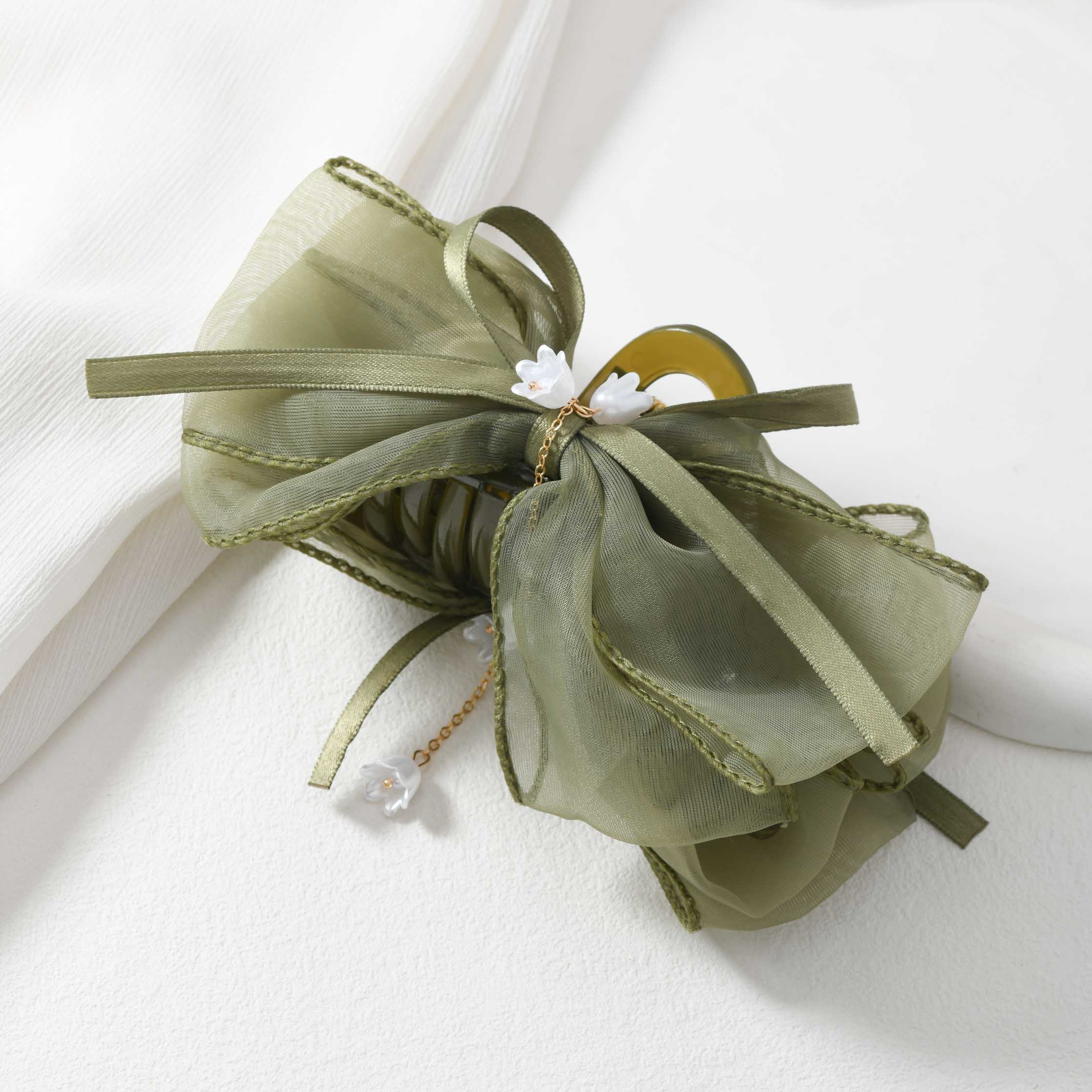 Green Bow With Lily Hair Claw