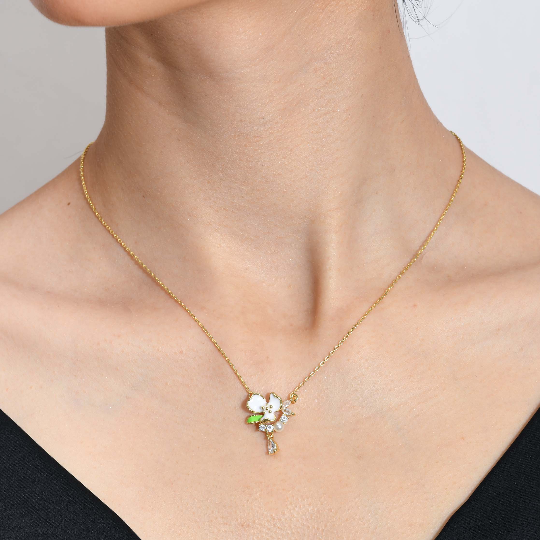 Golden Bloom Necklace