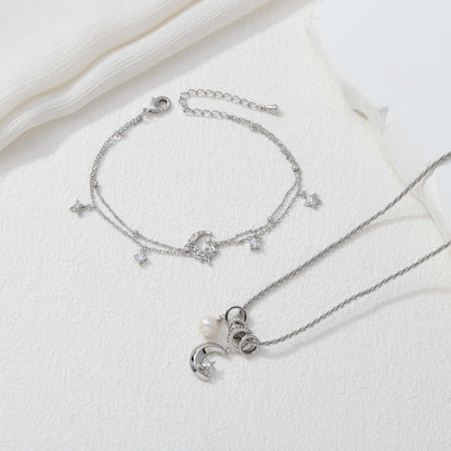 Glimmering Moon Bracelet