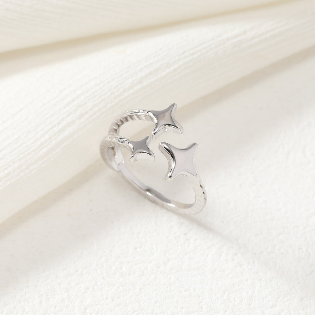 Star Trio Ring