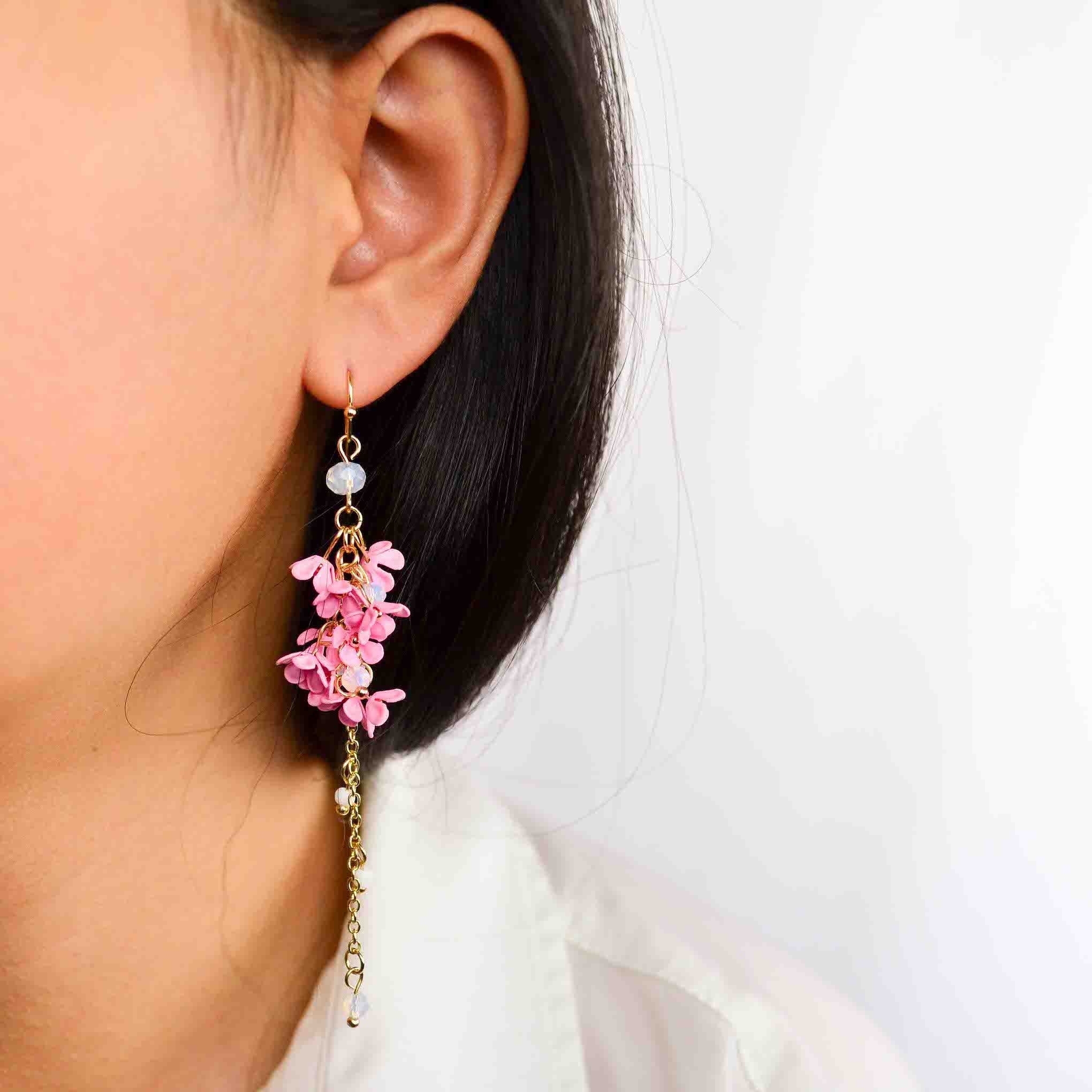Dangling String Flower Earrings